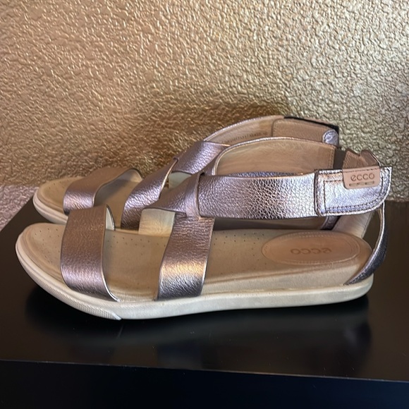 ECCO DAMARA SANDALS - Picture 8 of 11